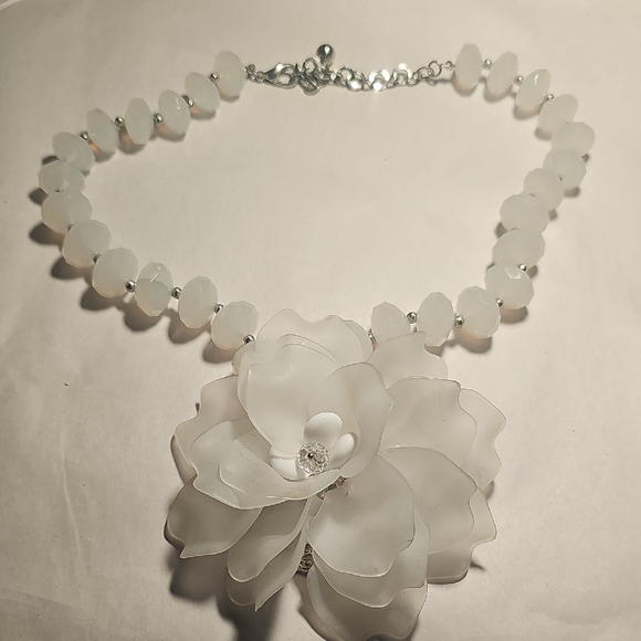 Elegant Custom Handmade White Floral Necklace